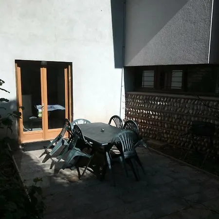 Maison D'architecte Au Bord De L'eau Appartement *